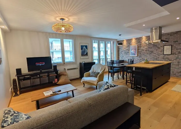 Tres Bel Cosy Refait Avec Gout - Very And Cozy Redone With Taste! Grenoble