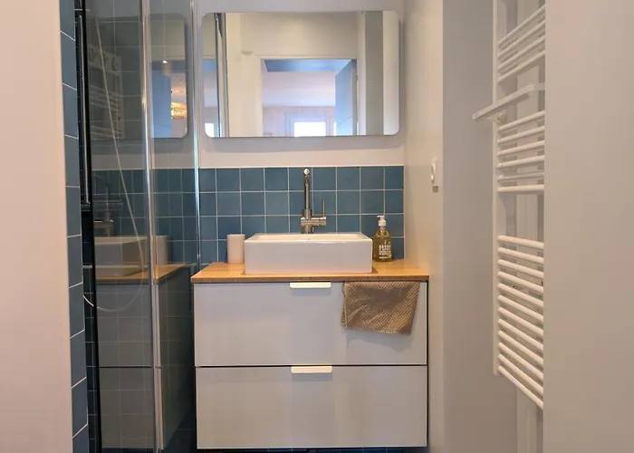 Tres Bel Cosy Refait Avec Gout - Very And Cozy Redone With Taste! Apartamento