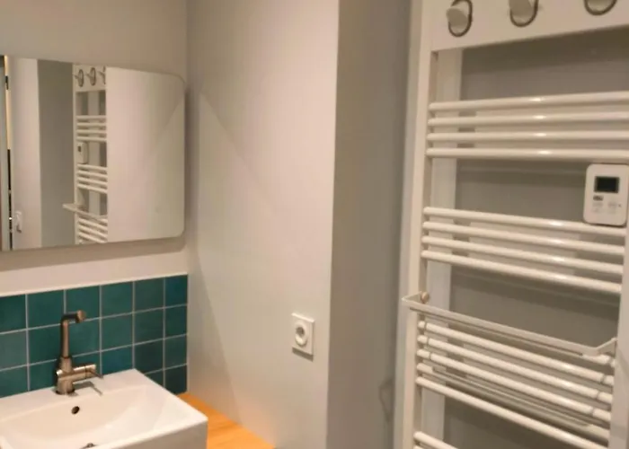 Tres Bel Cosy Refait Avec Gout - Very And Cozy Redone With Taste! Apartamento *